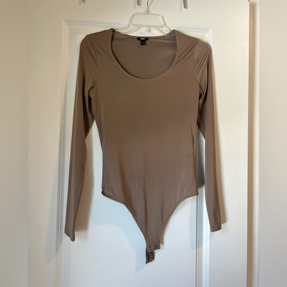 Express Tan Long Sleeve Bodysuit